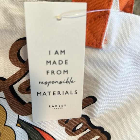 🌸Radley London Canvas Tote Retro Natural New with Tags Here For You Rain Shine - Picture 5 of 5